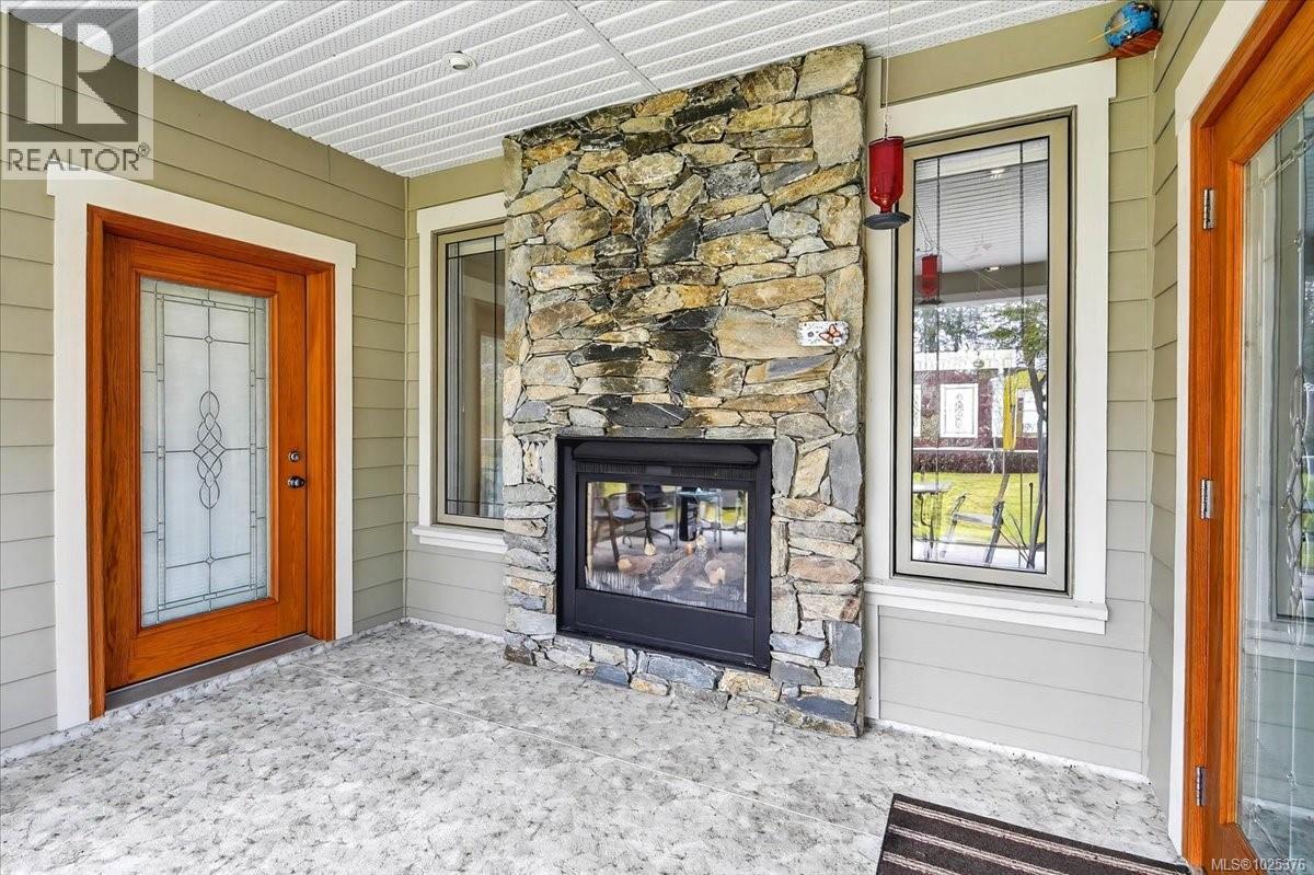 6325 Karen Pl, Port Alberni