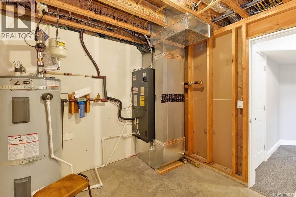 6325 Karen Pl, Port Alberni