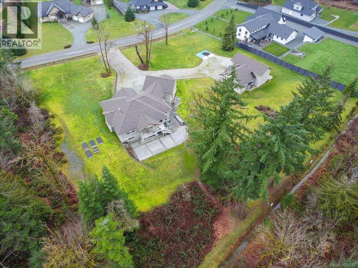 6325 Karen Pl, Port Alberni
