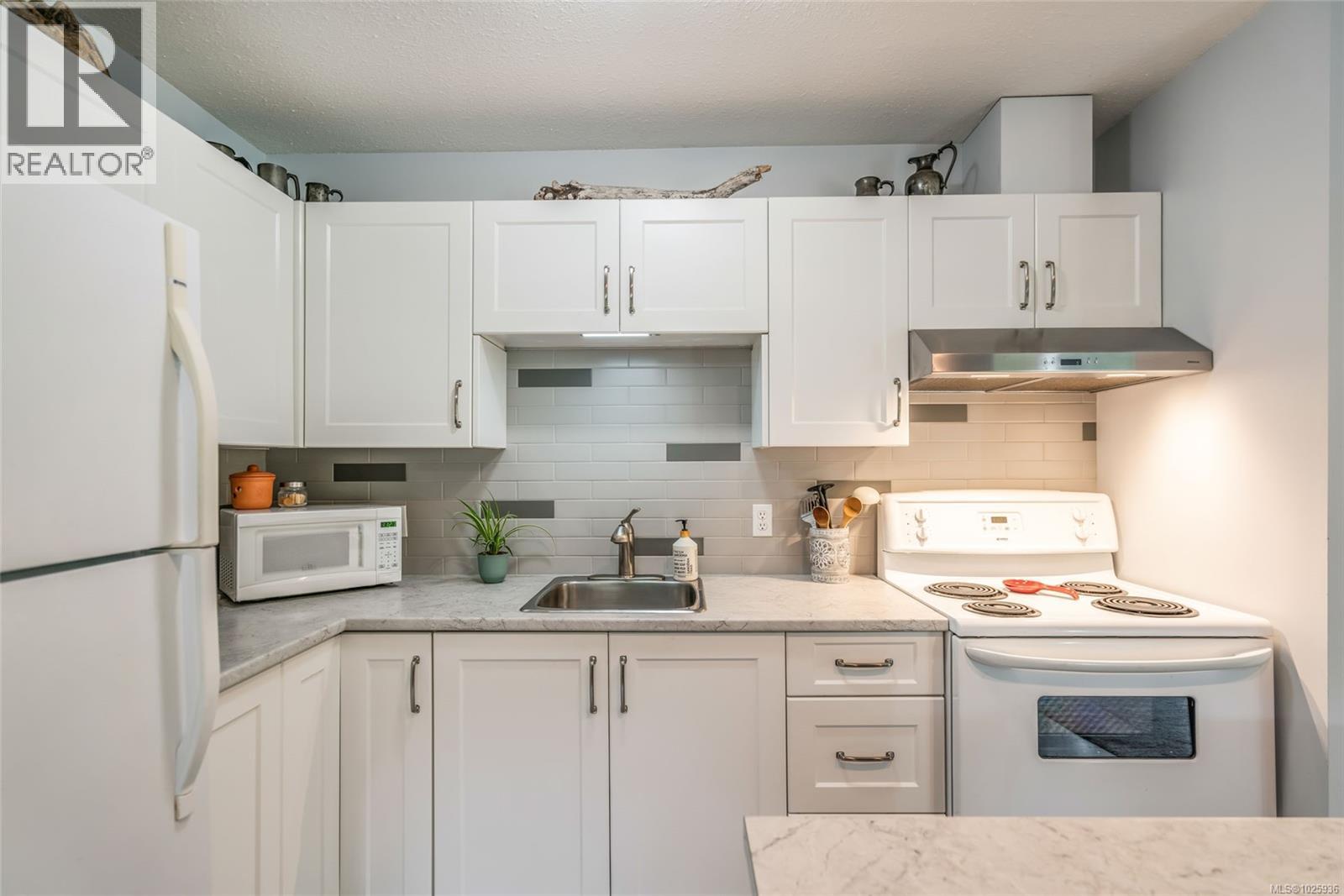 9 441 Harnish Ave, Parksville