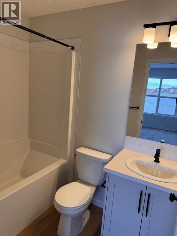 Single Family House for Sale in  Setonvista Gate SE Seton Calgary 