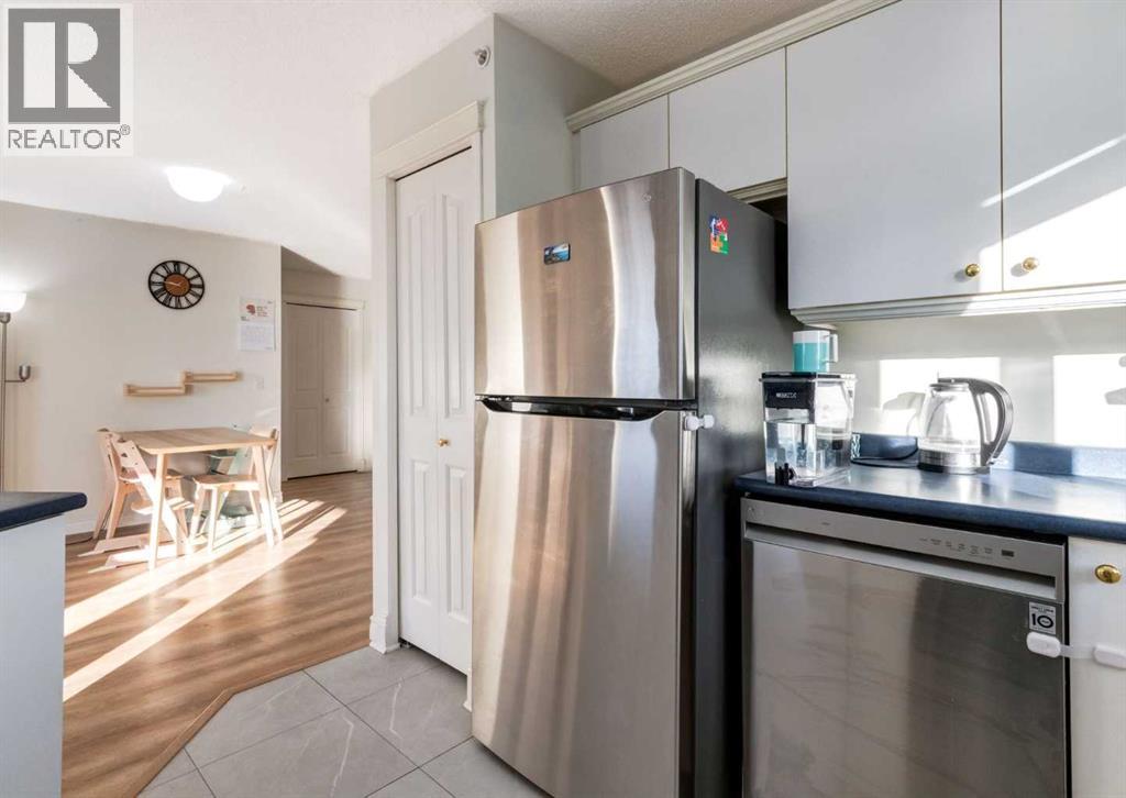 Single Family House for Sale in   Somervale Court SW Somerset Calgary 