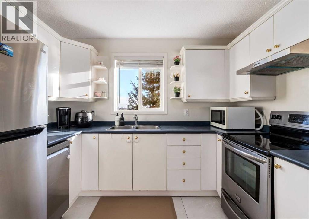 Single Family House for Sale in   Somervale Court SW Somerset Calgary 