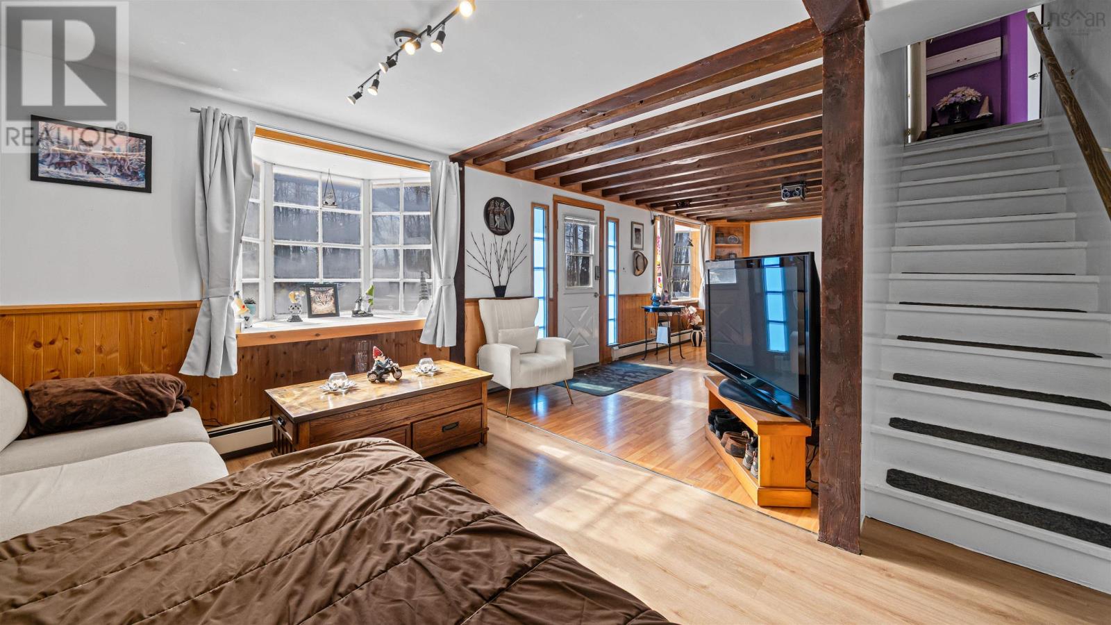 Property 6 of 35 of 114 Bog Road