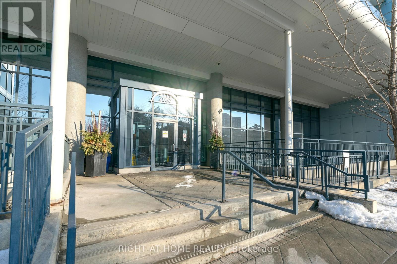 1003 - 2885 BAYVIEW AVENUE - Photo 4 of 23, Toronto (Bayview Village), Ontario