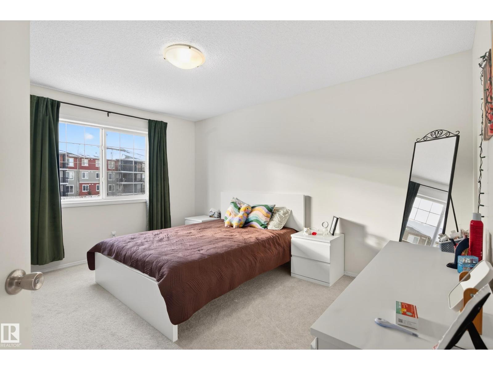 #52 12004 22 AV SW, Edmonton