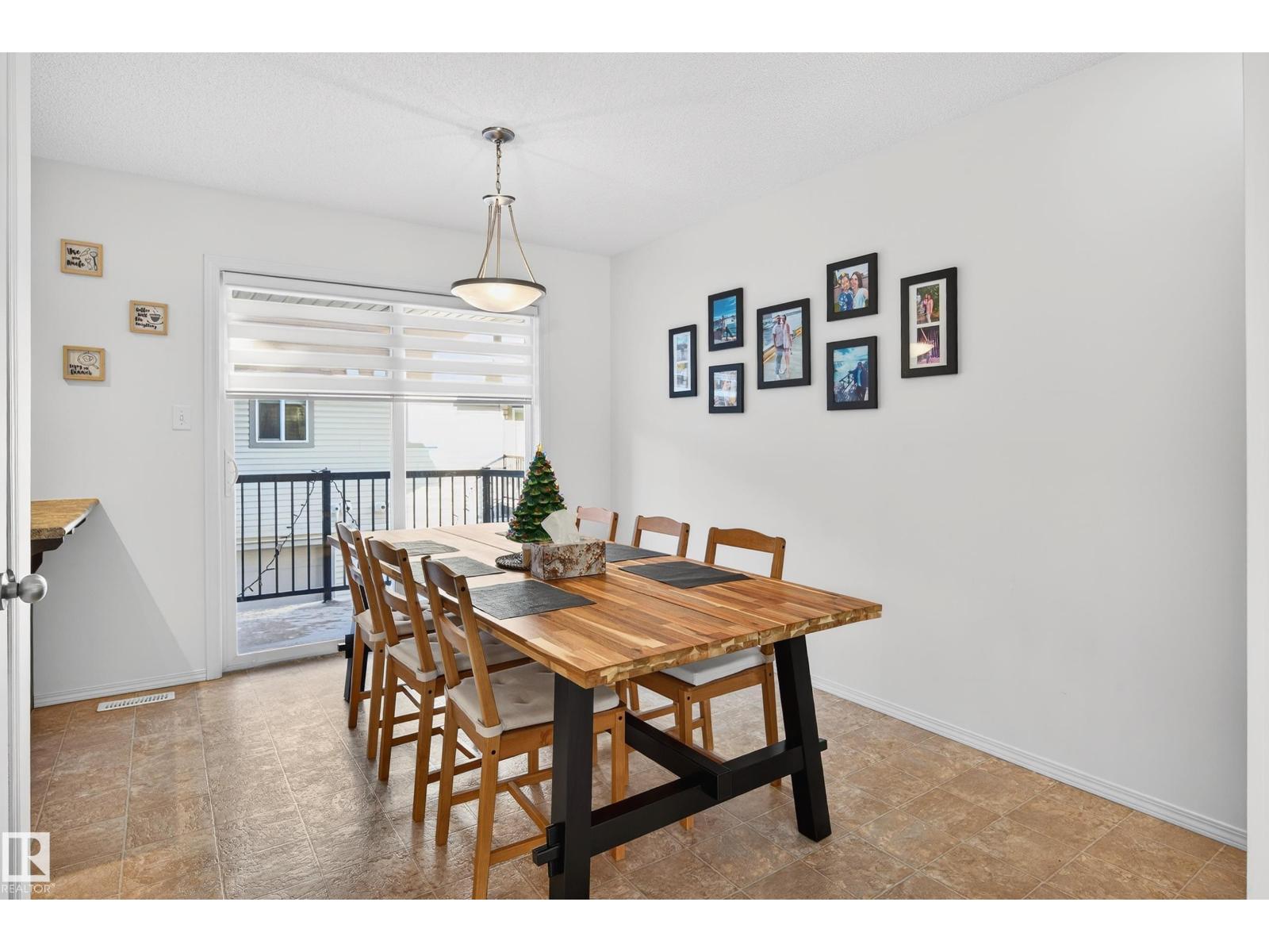 #52 12004 22 AV SW, Edmonton