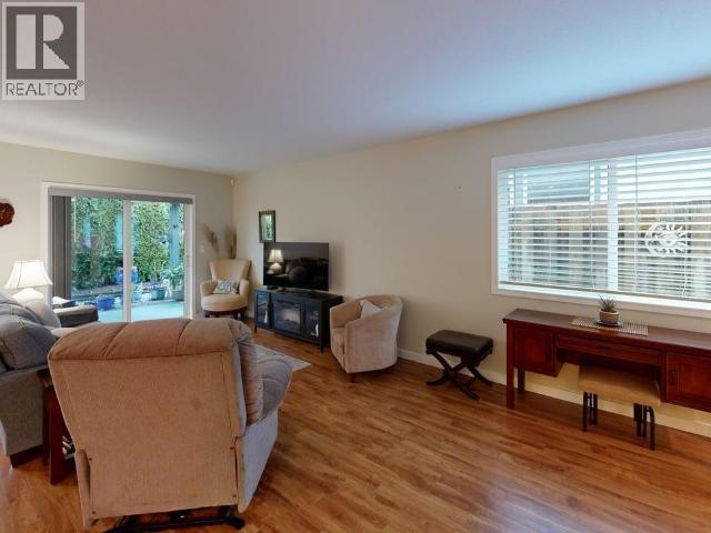 #11 4415 MANSON AVE - 17