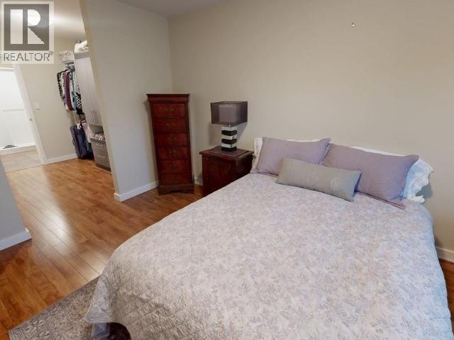 #11 4415 MANSON AVE - 24