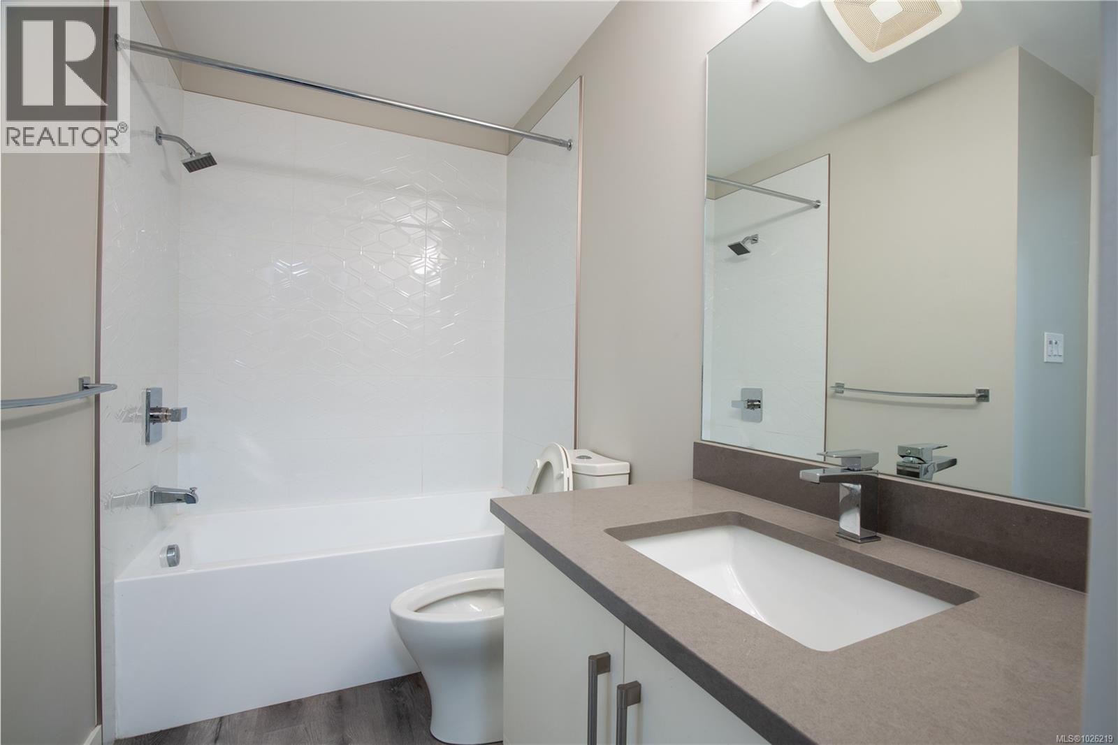 #212 20 BARSBY AVE - 14