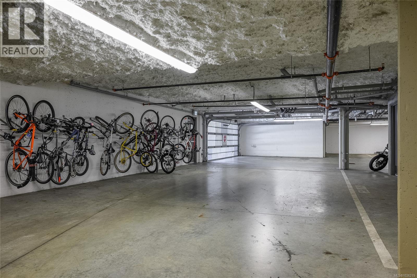 #212 20 BARSBY AVE - 20