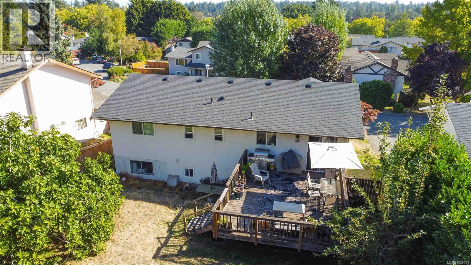  4370 Elnido Crescent, Saanich