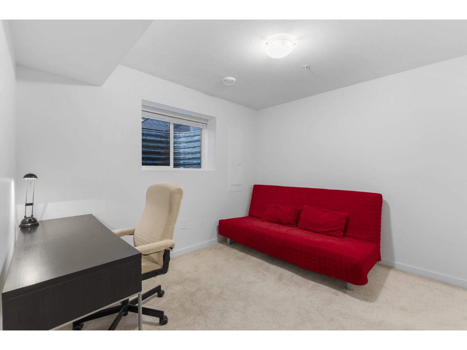 19656 75A AVENUE, Langley