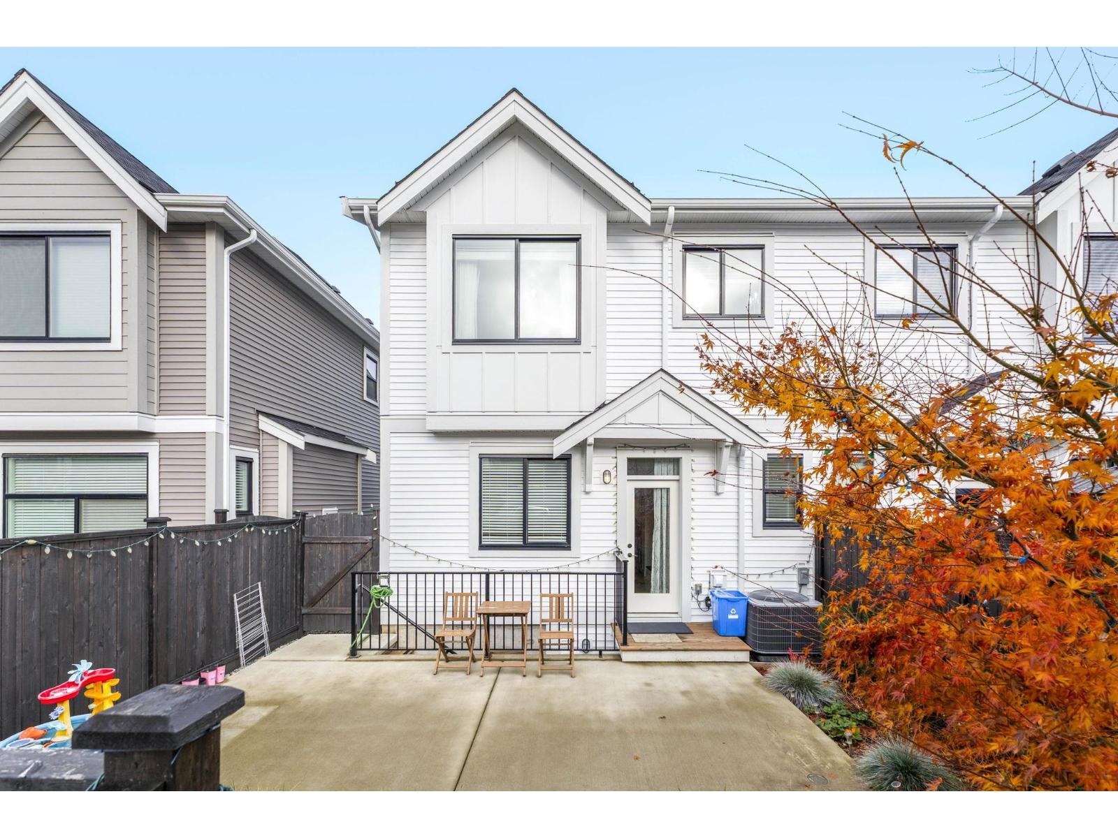 19656 75A AVENUE, Langley