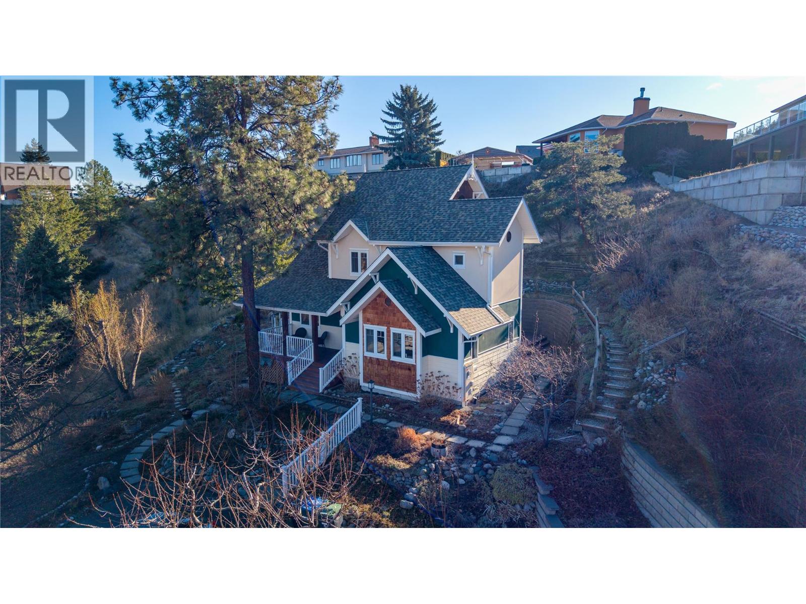 5733 Clark Street, Summerland
