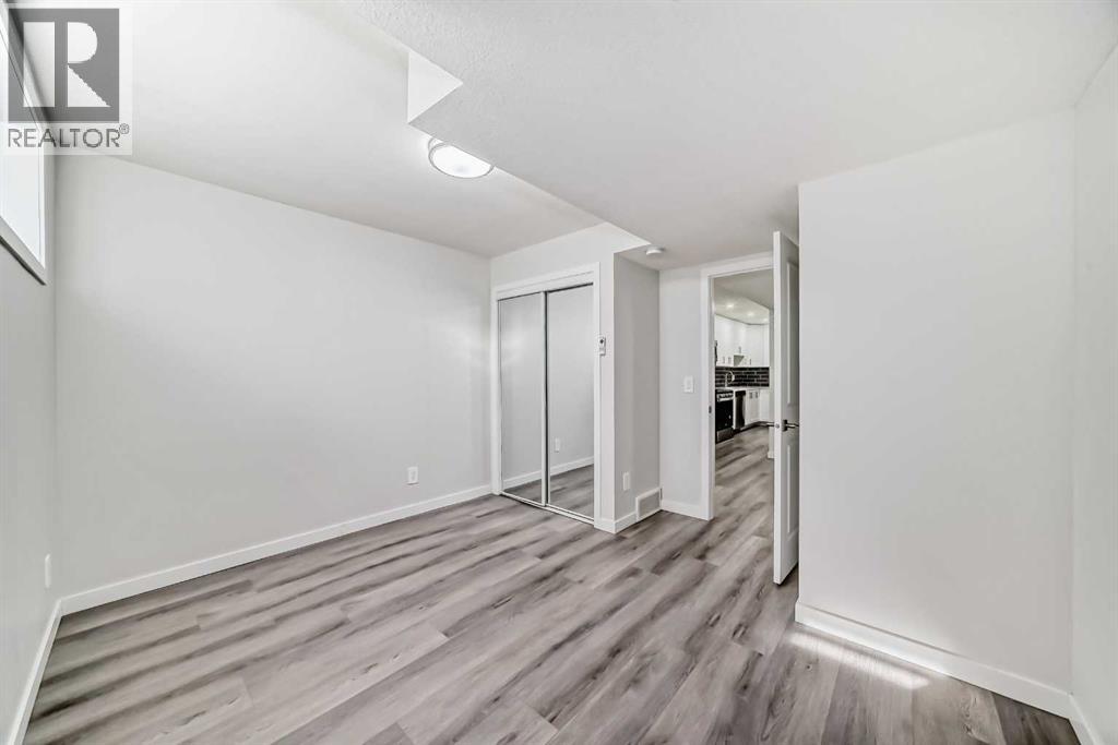 Single Family House for Sale in  Creekstone Drive SW Pine Creek Calgary 