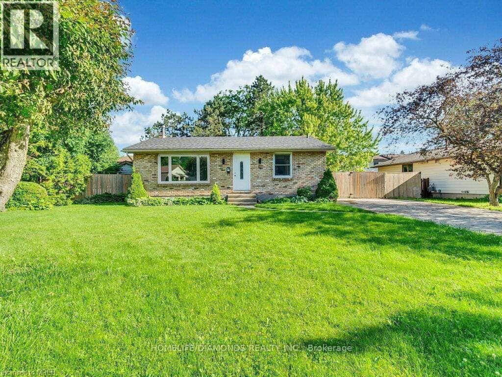 UPPER - 68 STROUD CRESCENT - Photo 2 of 11, London South (South X), Ontario