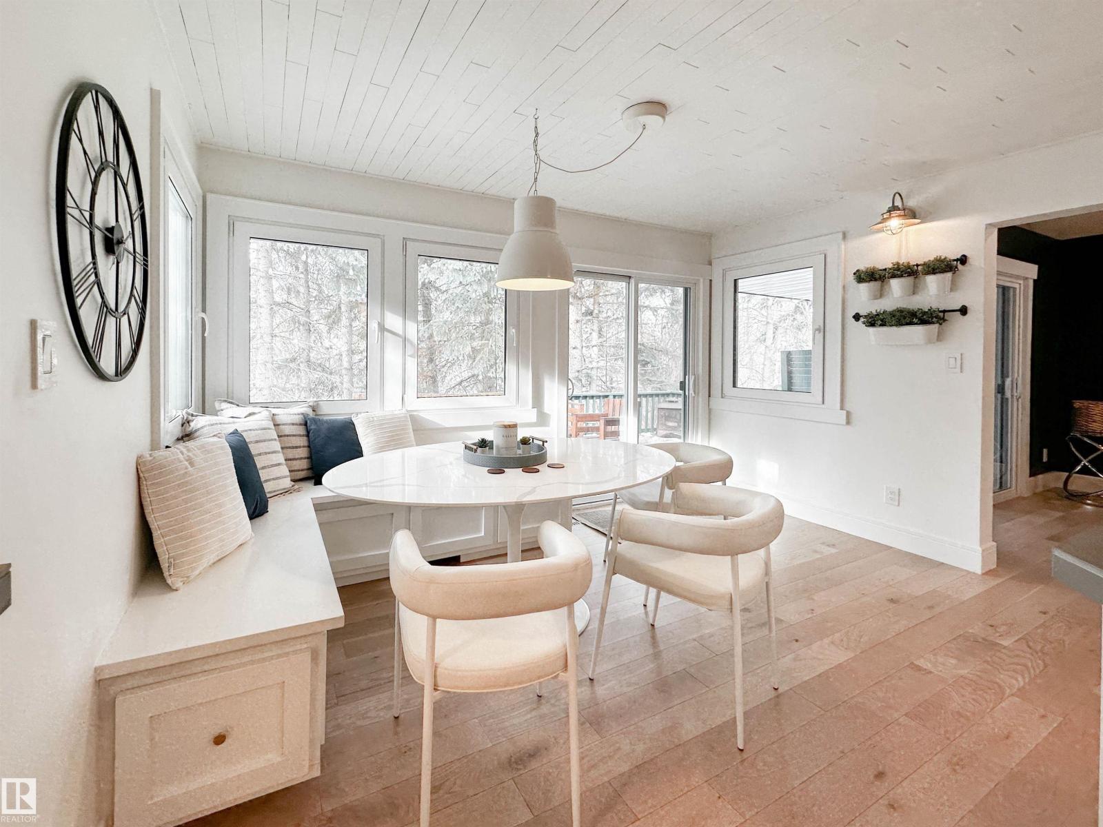 23 FLAGSTONE CR, St. Albert