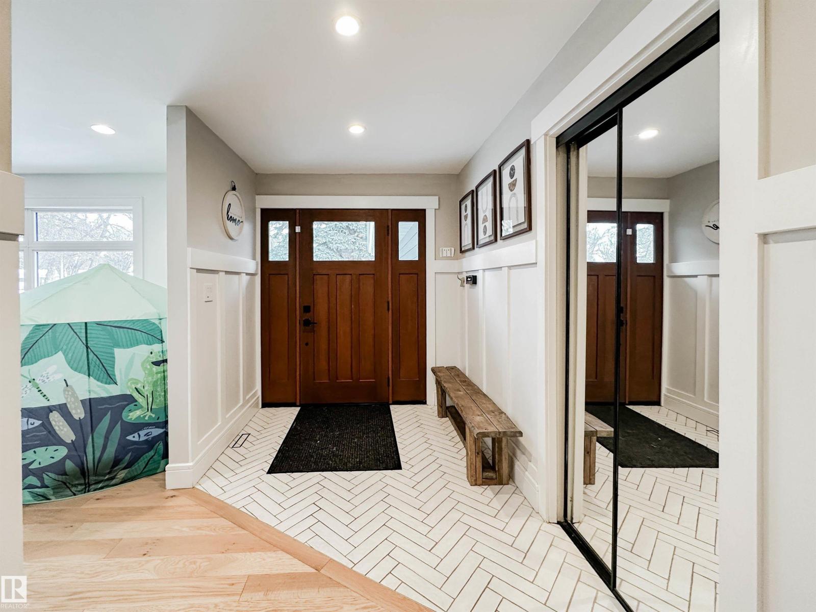 23 FLAGSTONE CR, St. Albert