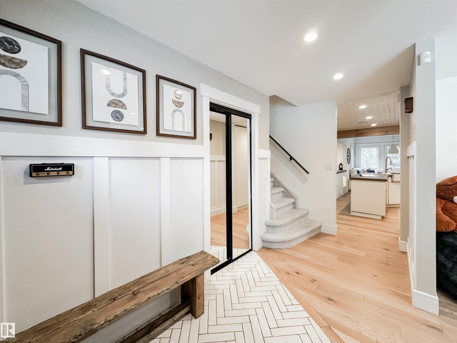 23 FLAGSTONE CR, St. Albert