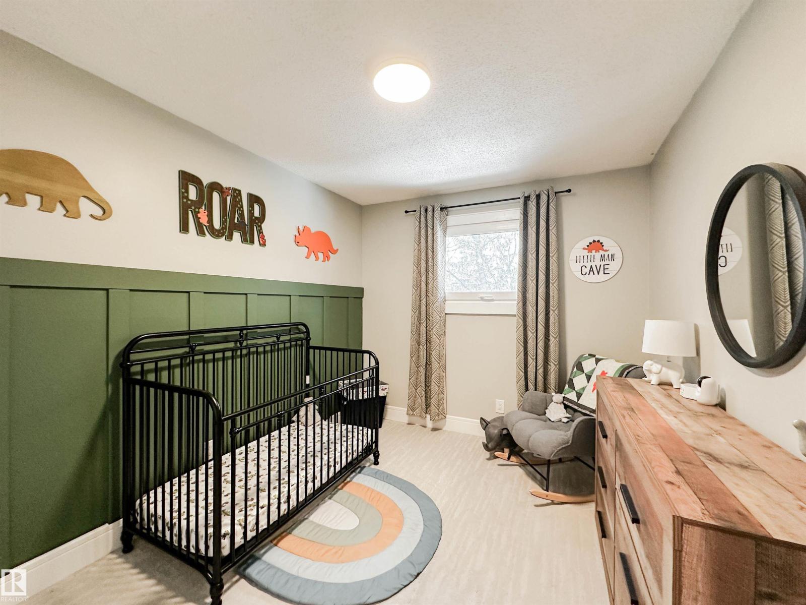 23 FLAGSTONE CR, St. Albert