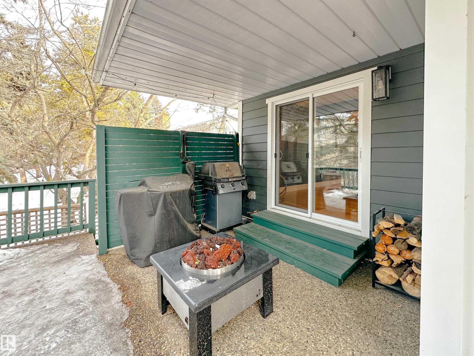 23 FLAGSTONE CR, St. Albert