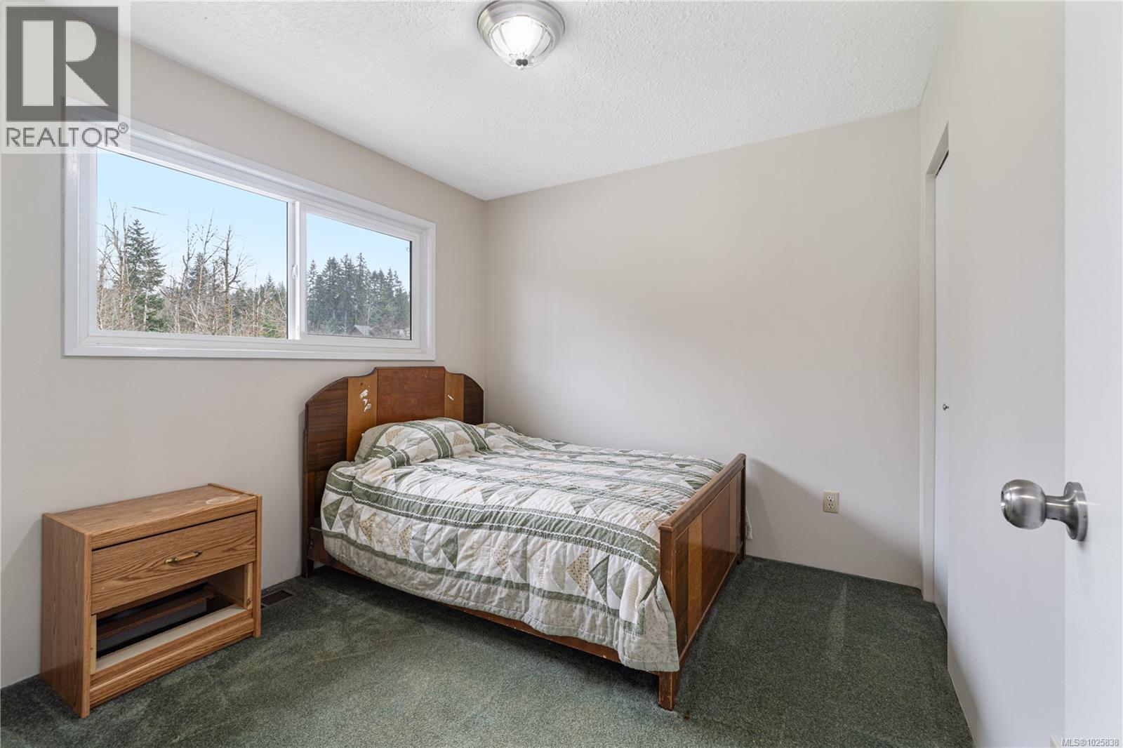 5333 Maebelle Rd, Port Alberni