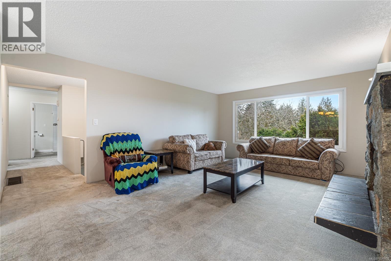 5333 Maebelle Rd, Port Alberni