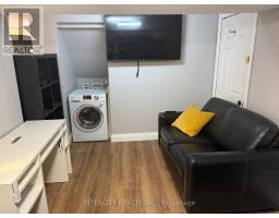 1 - 222 Combe Avenue, Toronto, ON M3H4K5 Photo 12