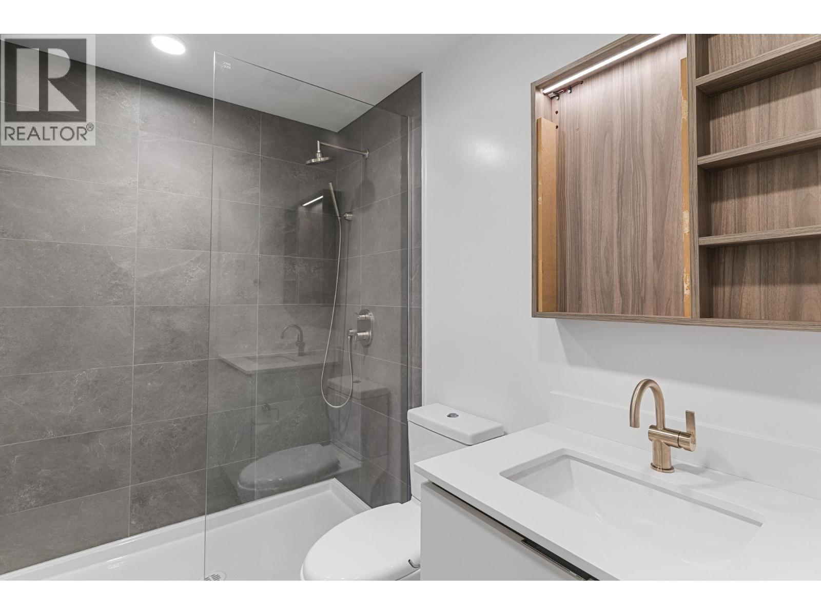 110 2760 Olalla Road, West Kelowna