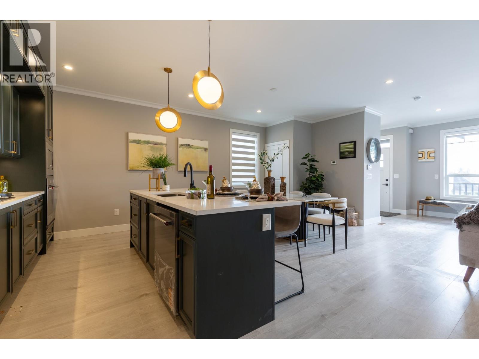 2 1211 THOMAS AVENUE, Coquitlam