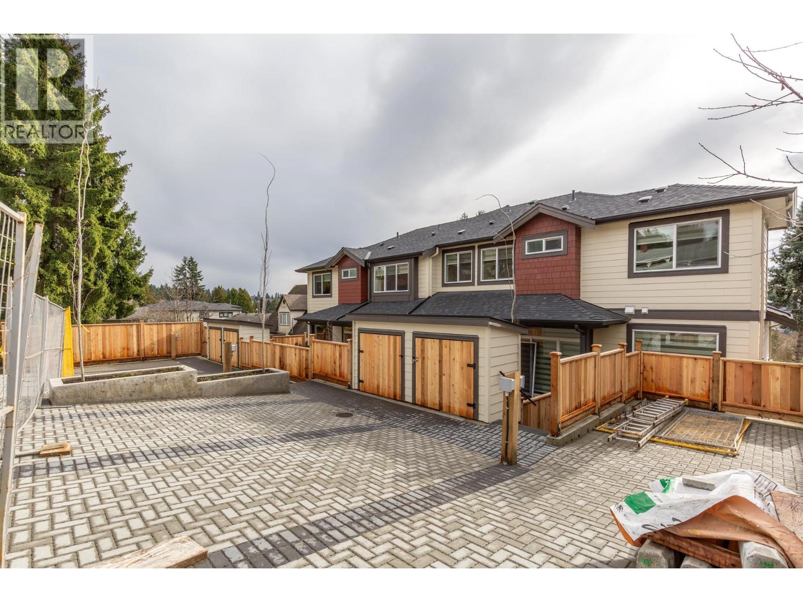 3 1211 THOMAS AVENUE, Coquitlam