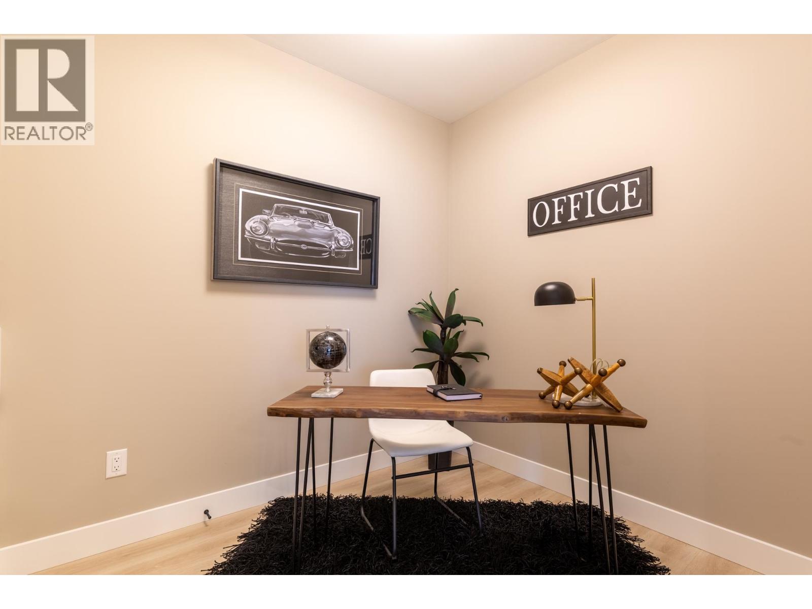 3 1211 THOMAS AVENUE, Coquitlam