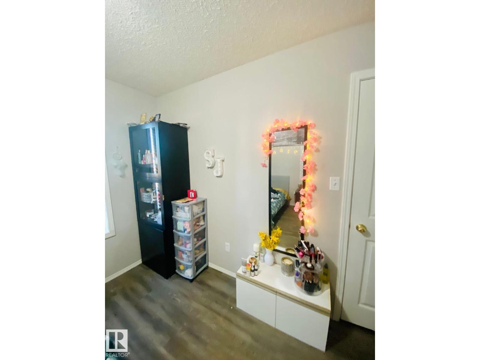 #54 603 YOUVILLE NW, Edmonton