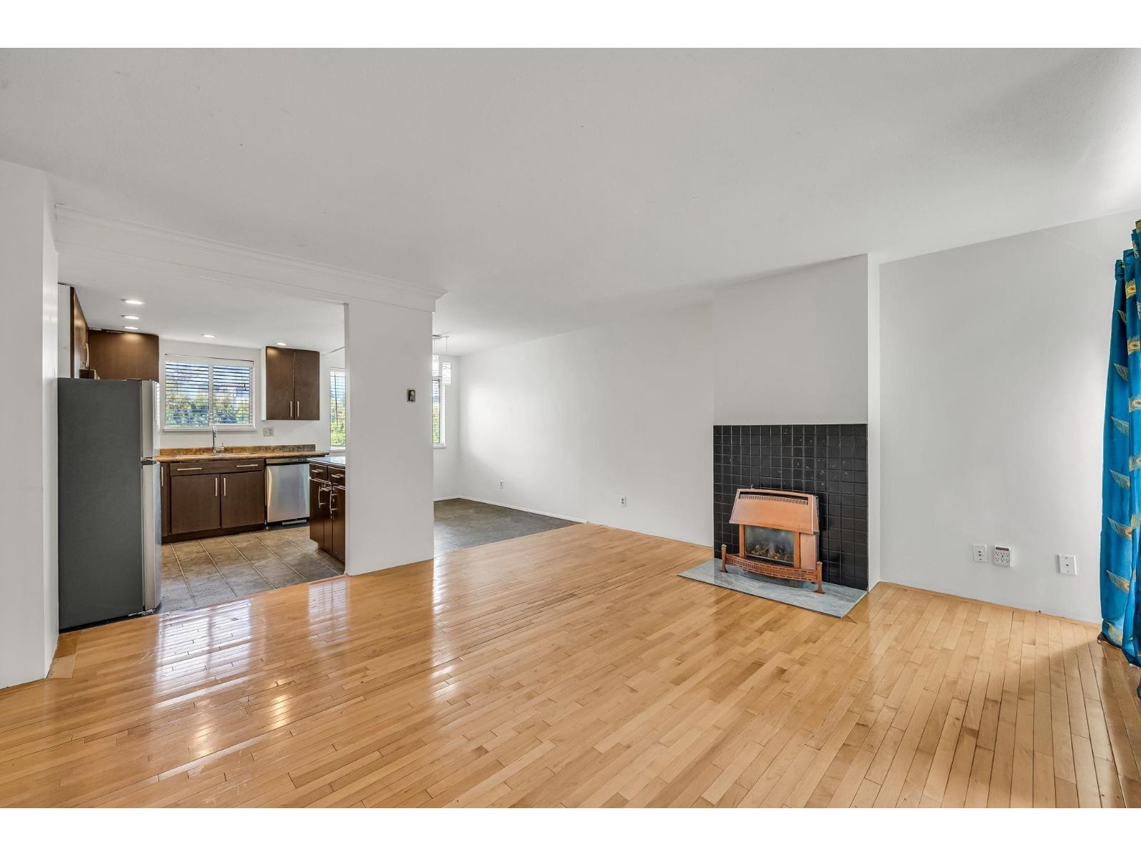 4 19690 56 AVENUE, Langley