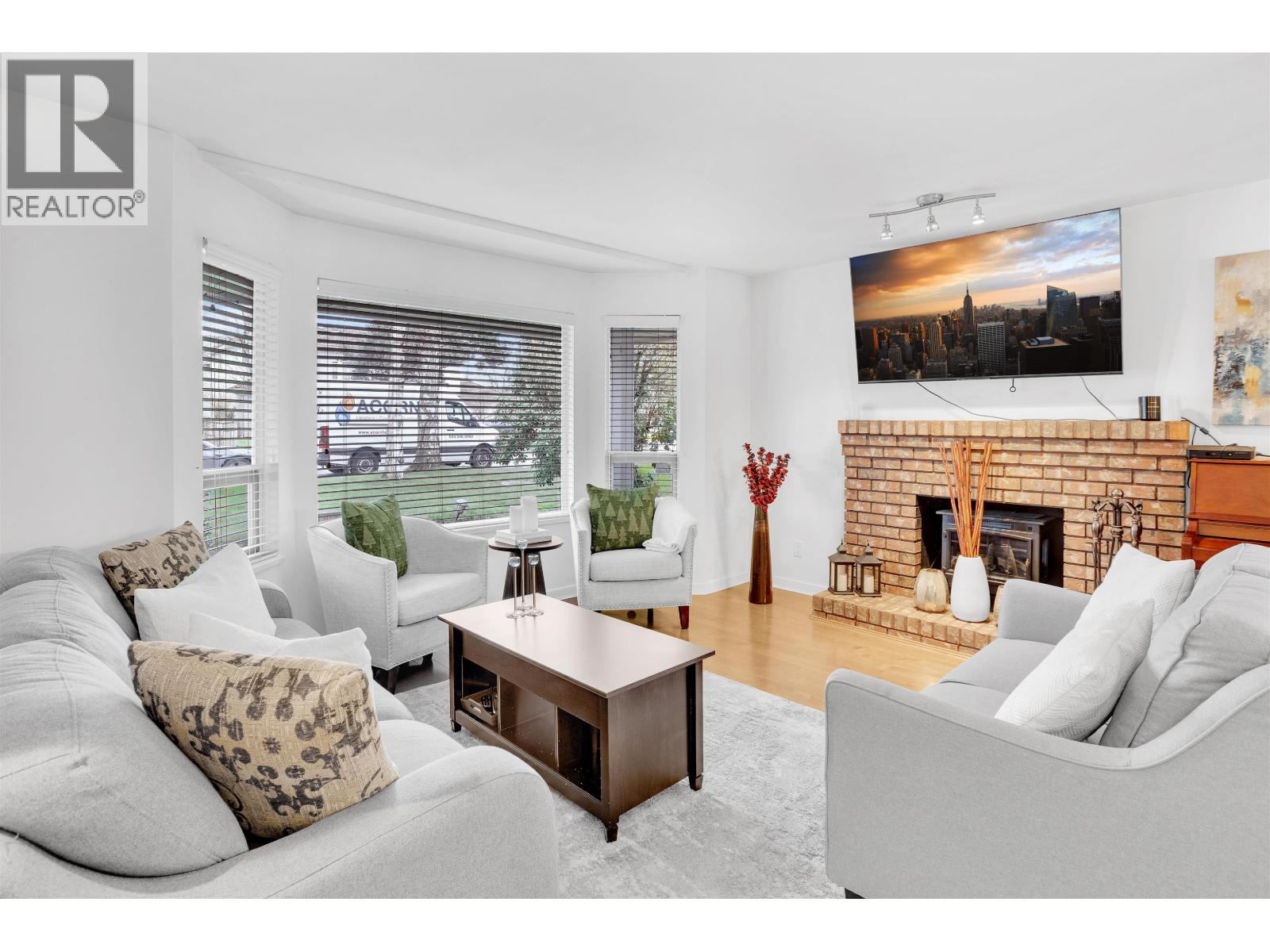 11451 WINDWARD GATE, Richmond