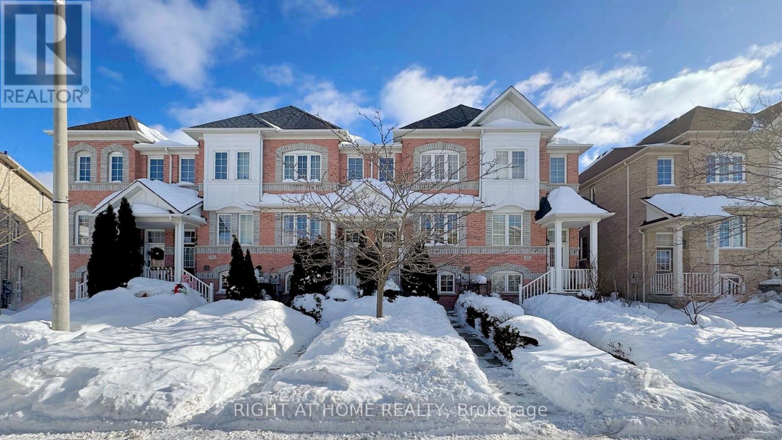 49 WILKES CRESCENT - Photo 3 of 44, Toronto (Clairlea-Birchmount), Ontario