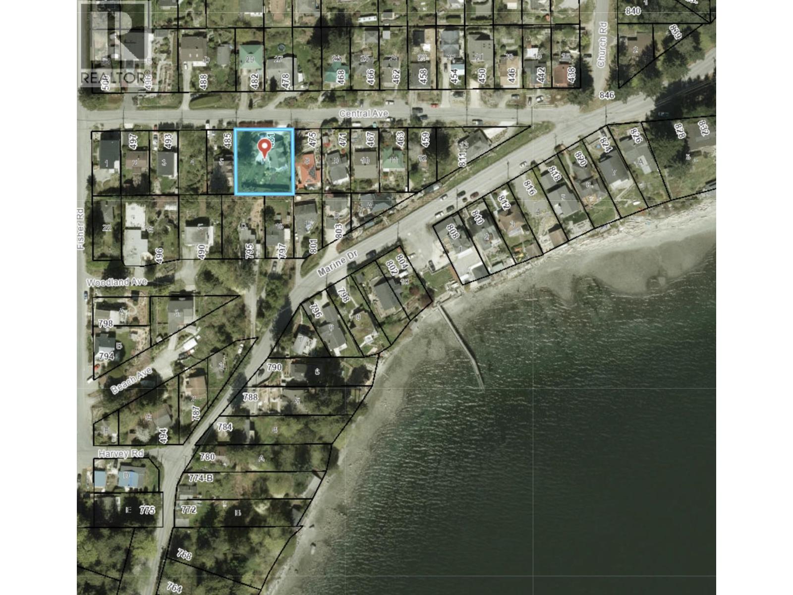 481 CENTRAL AVENUE, Gibsons