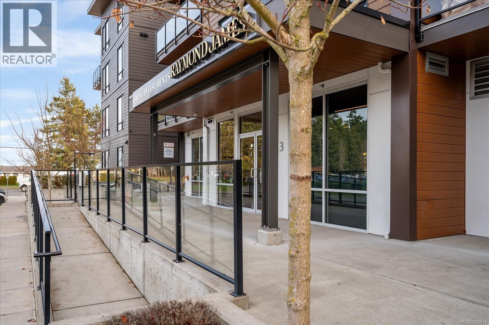 204 100 Lombardy St, Parksville