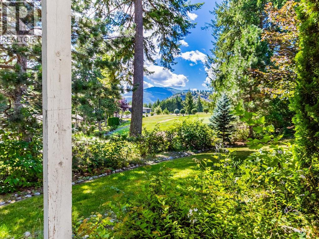 2600 Fairway Place, Blind Bay