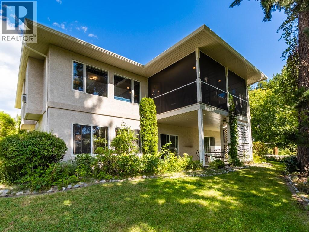 2600 Fairway Place, Blind Bay