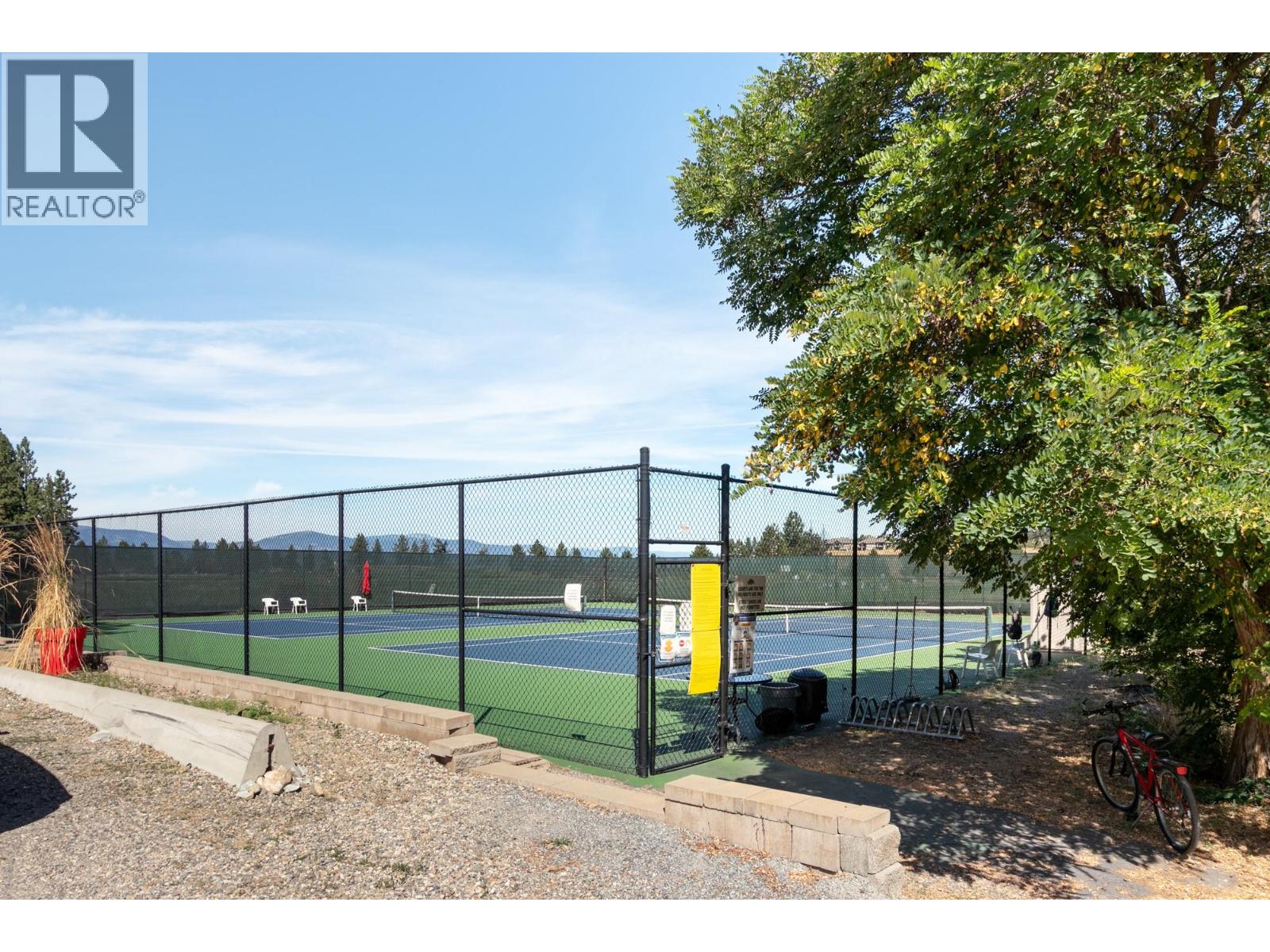 4182 Gallaghers Boulevard S, Kelowna