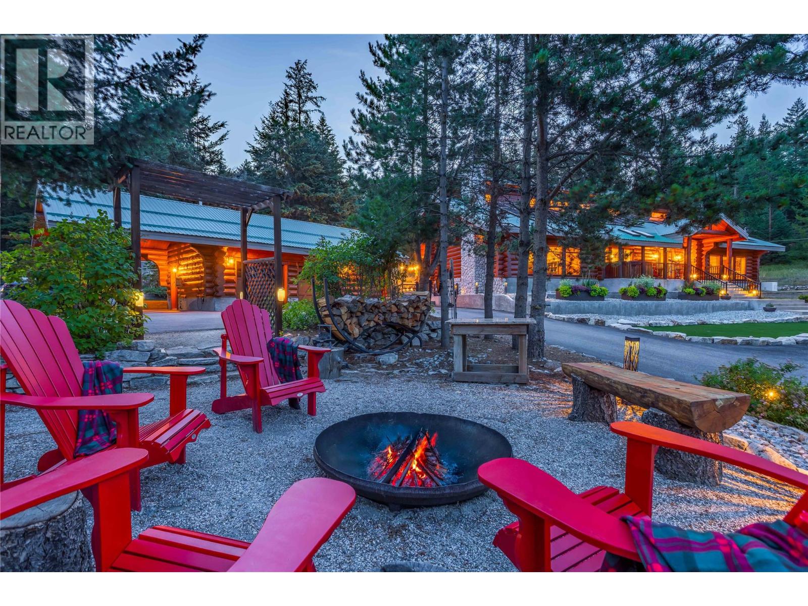 5738 Goudie Road - 22