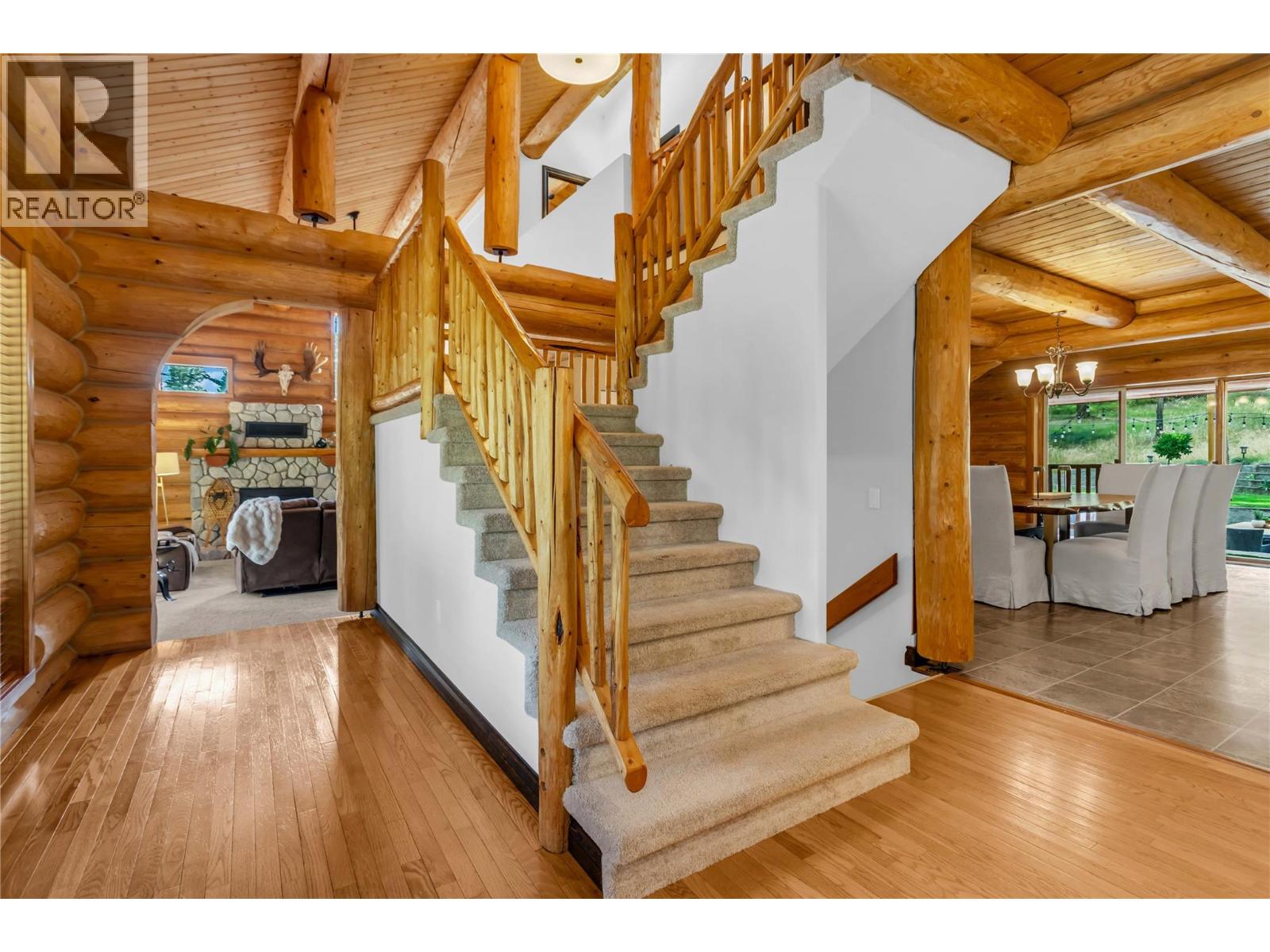5738 Goudie Road - 40