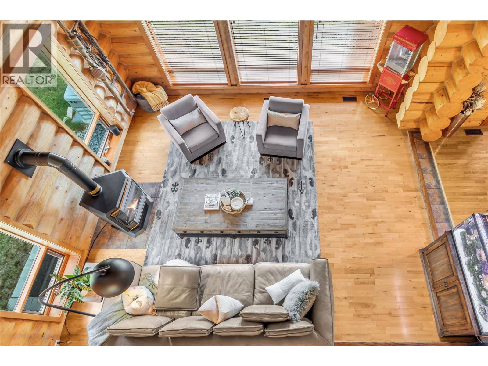 5738 Goudie Road - 47
