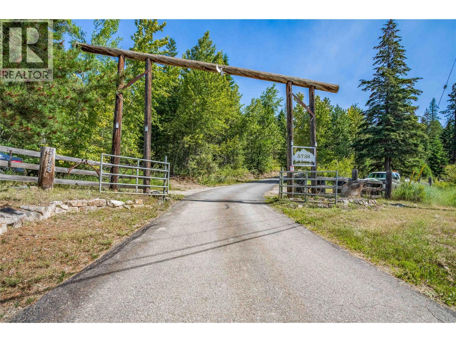5738 Goudie Road - 5