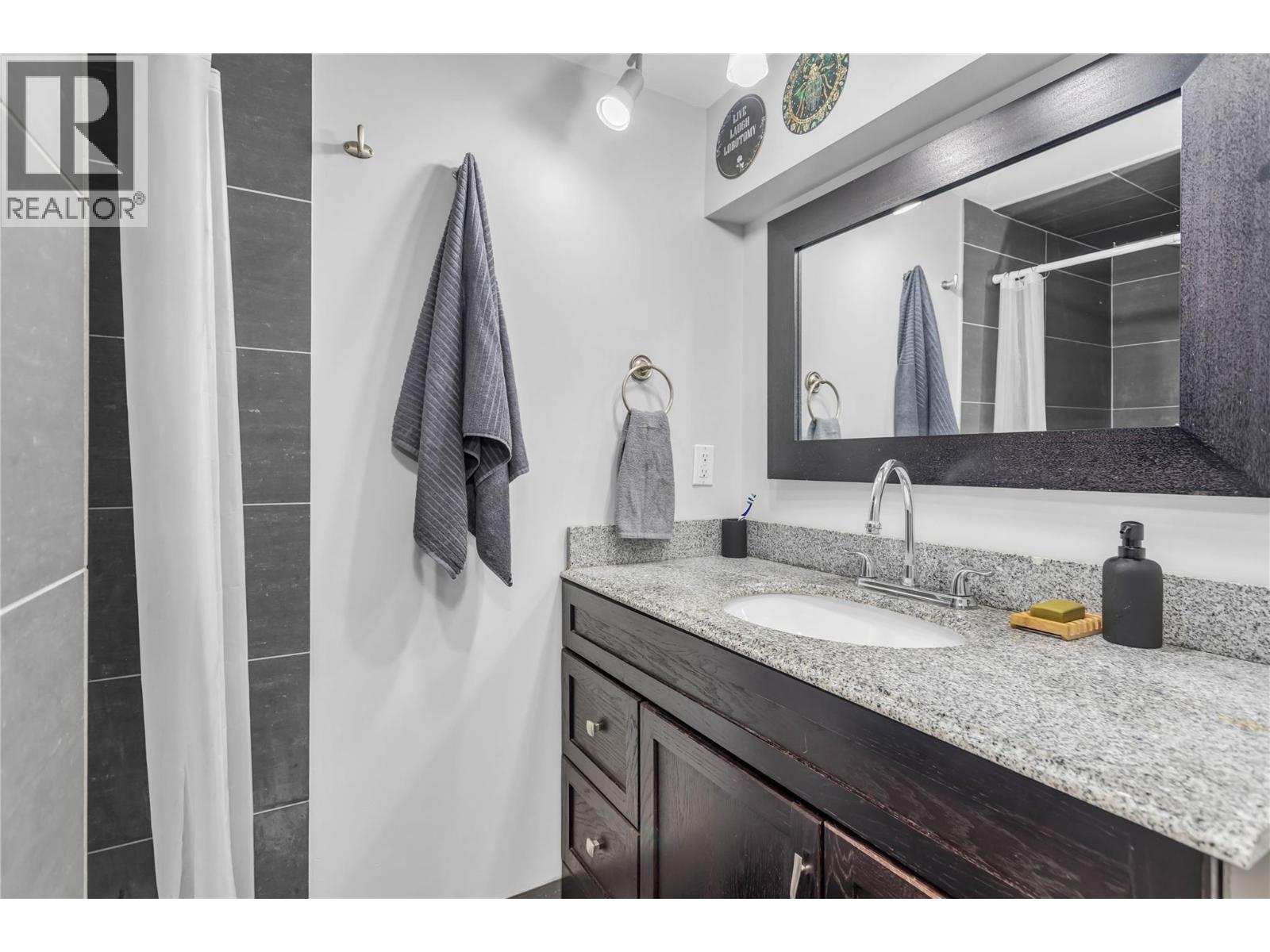 5738 Goudie Road - 80