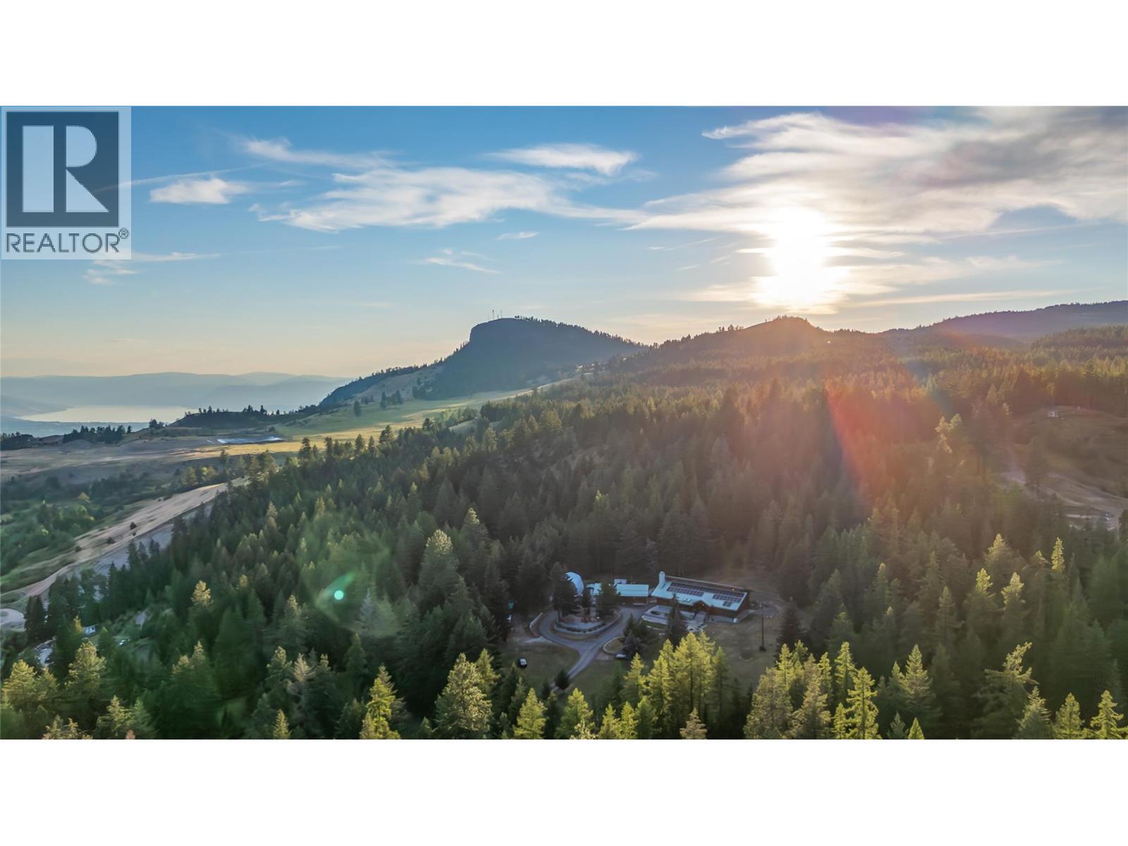 5738 Goudie Road - 82