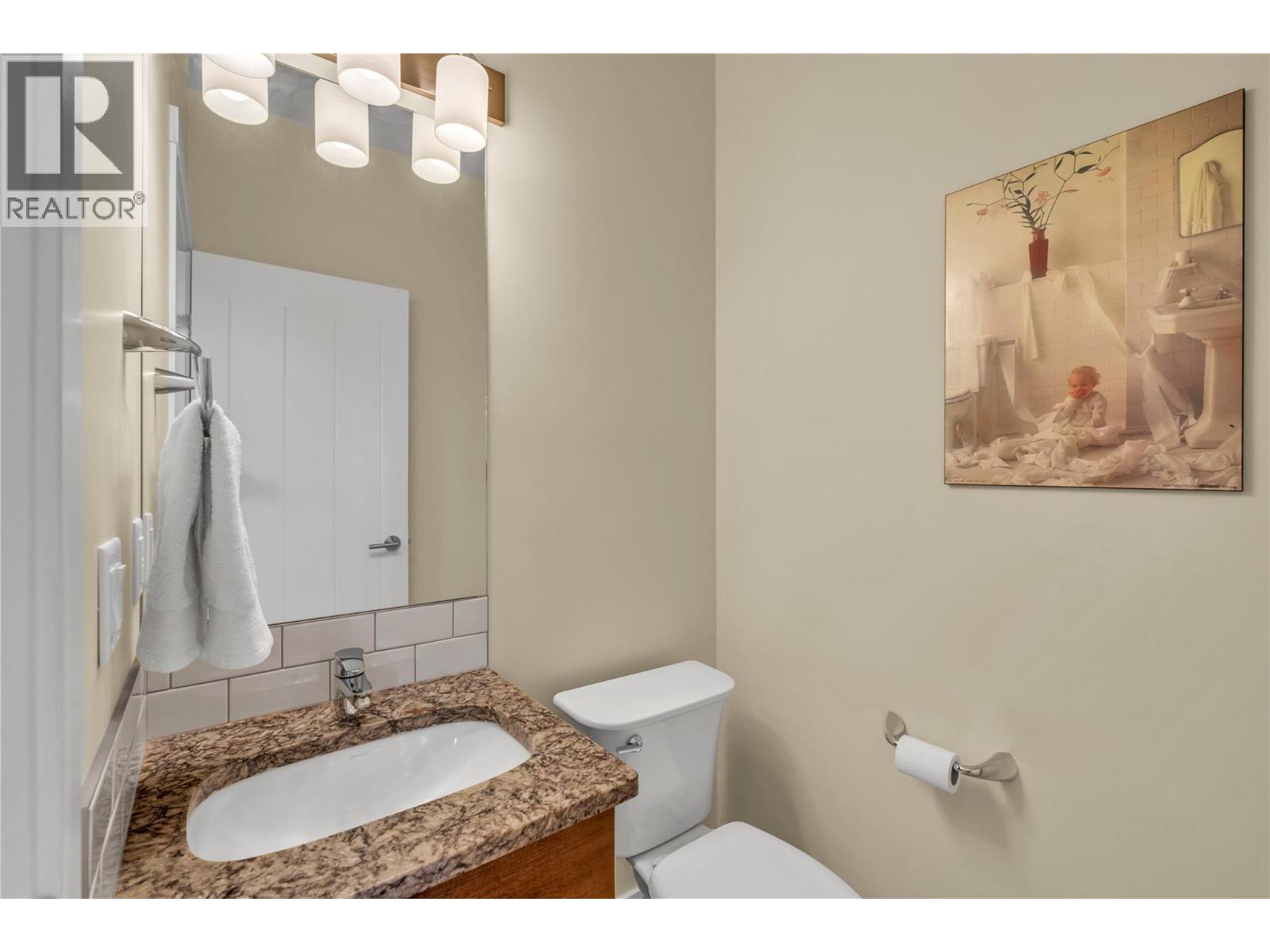  1011 Dynes Avenue, Penticton