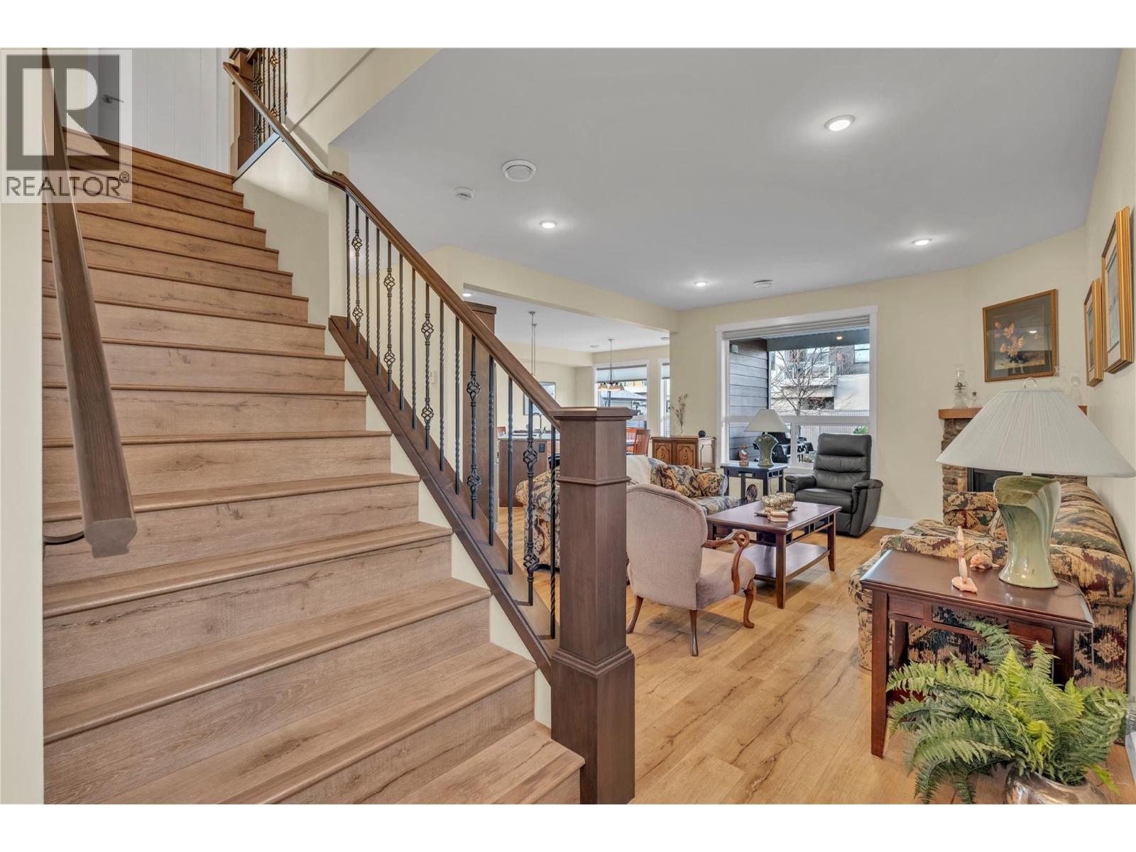  1011 Dynes Avenue, Penticton